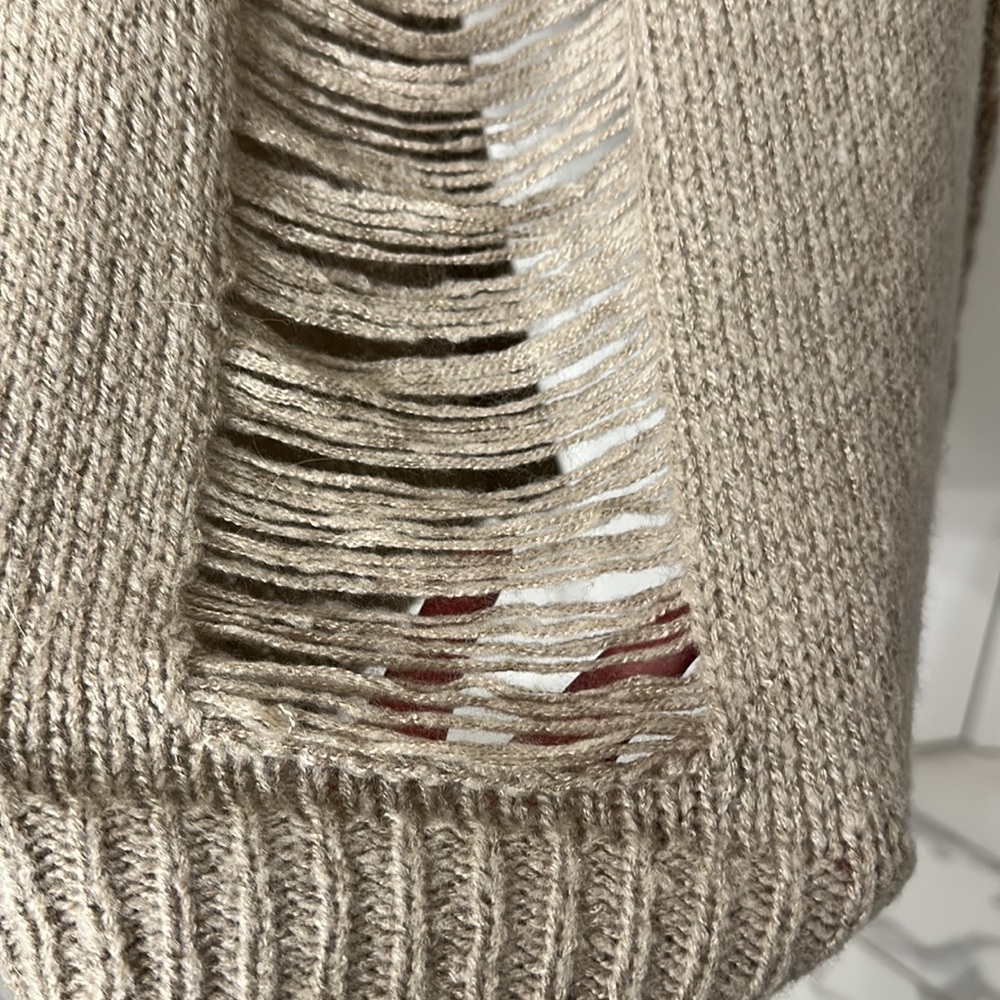 Lovestitch Cardigan - Picture 5 of 5